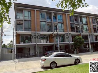 Reihenhaus zur Miete mit 4 Zimmer in Bang Khen, Bangkok