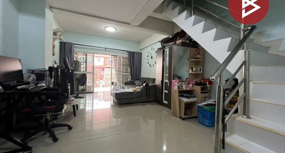 For sale 2 bedrooms townhouse in Bang Sao Thong, Samut Prakan