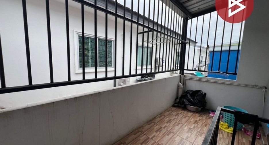 For sale 2 bedrooms townhouse in Bang Sao Thong, Samut Prakan