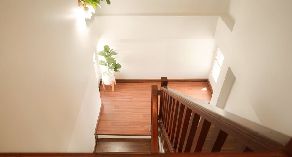 For rent 3 bedrooms house in Mueang Chiang Mai, Chiang Mai