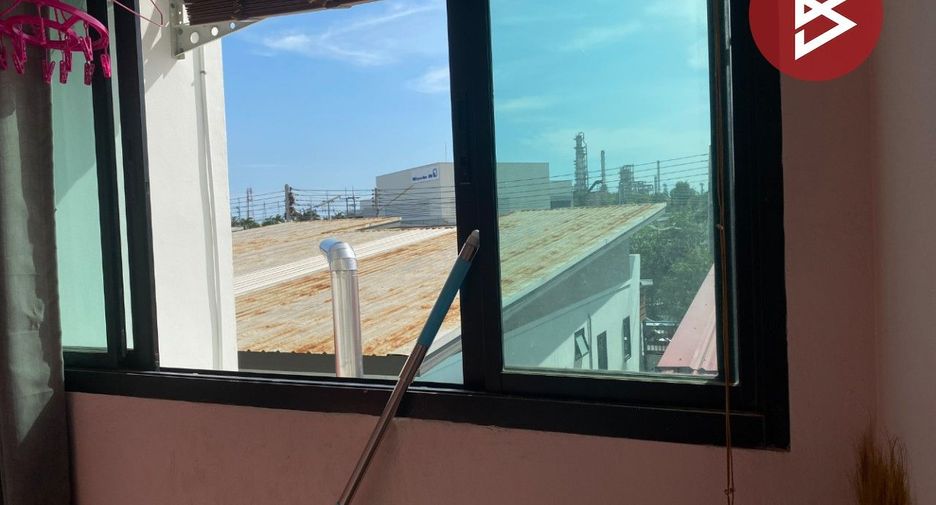 Gewerbefläche zum Kauf mit 3 Zimmer in Mueang Rayong, Rayong