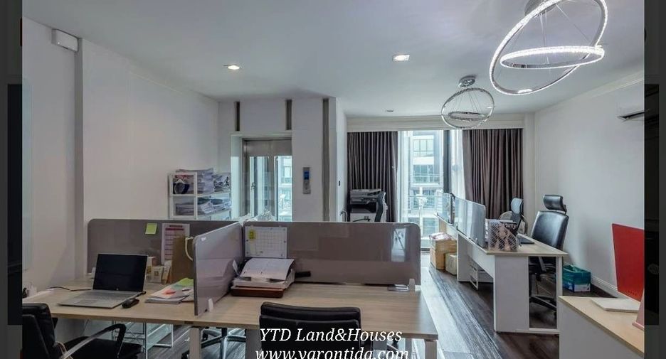For sale studio townhouse in Don Mueang, Bangkok