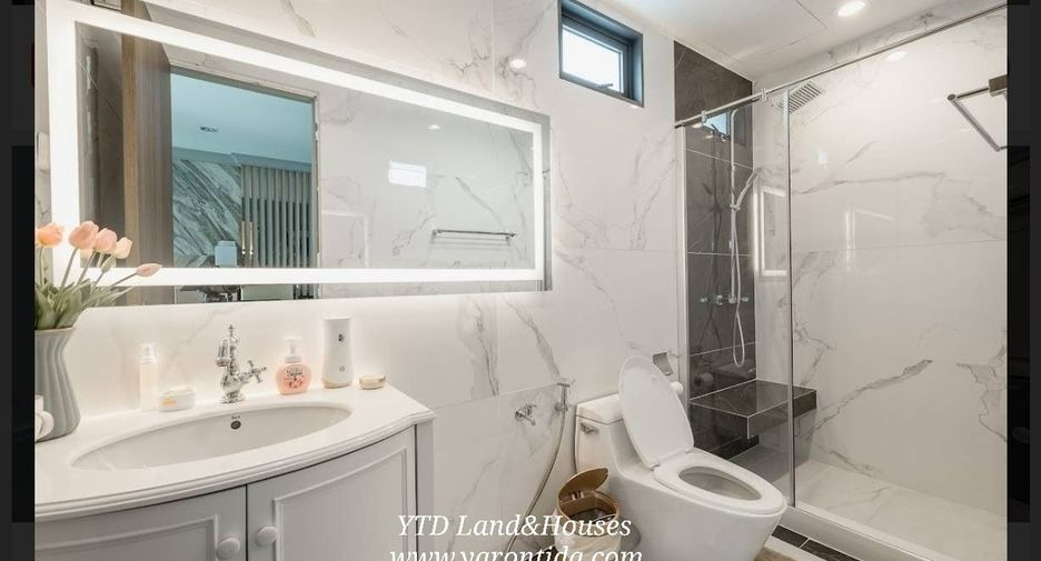 For sale studio townhouse in Don Mueang, Bangkok