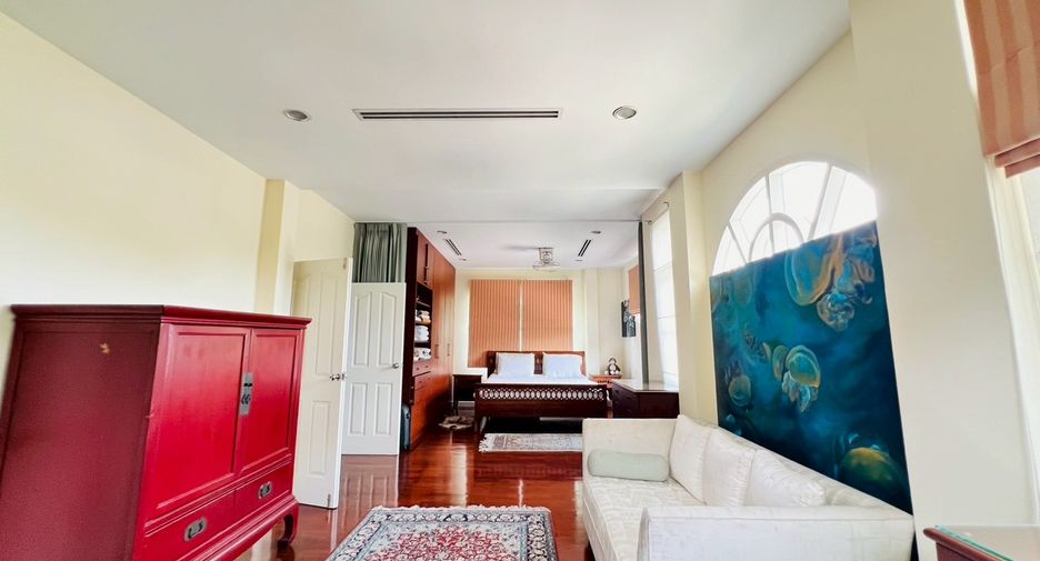 For rent 4 bedrooms house in Prawet, Bangkok