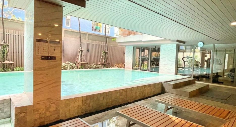 À vendre 1 chambre condo à Pathum Wan, Bangkok