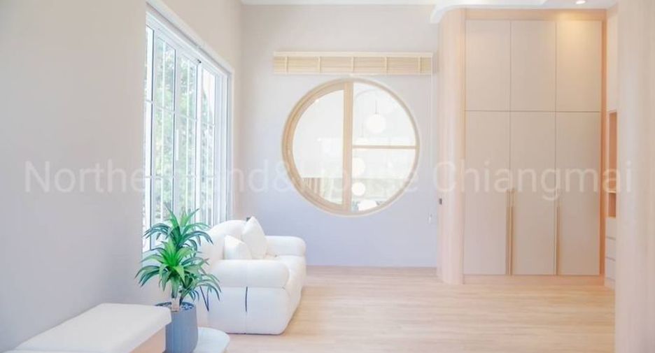 For rent 4 bedrooms villa in Mueang Chiang Mai, Chiang Mai