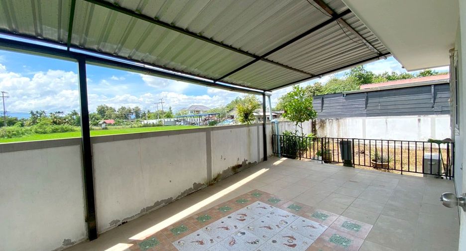 For rent 3 bedrooms house in San Sai, Chiang Mai