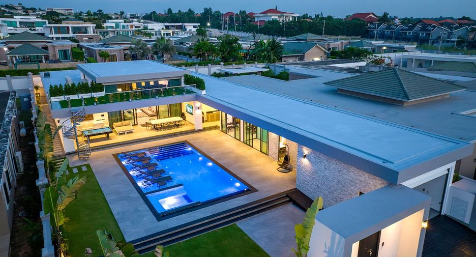 Villa zum Kauf mit 6 Zimmer in Bang Lamung, Chonburi