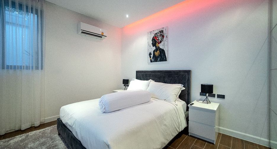 Villa zum Kauf mit 6 Zimmer in Bang Lamung, Chonburi