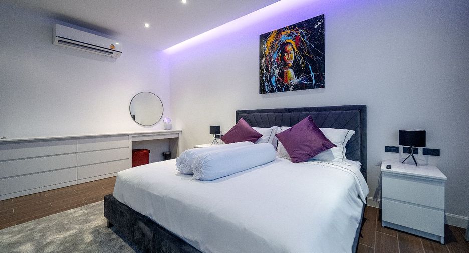 Villa zum Kauf mit 6 Zimmer in Bang Lamung, Chonburi