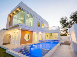 For sale 4 bedrooms villa in Hua Hin, Prachuap Khiri Khan