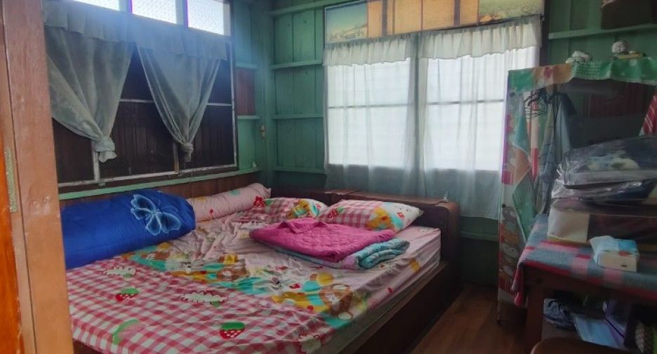 For sale studio house in Mueang Uttaradit, Uttaradit