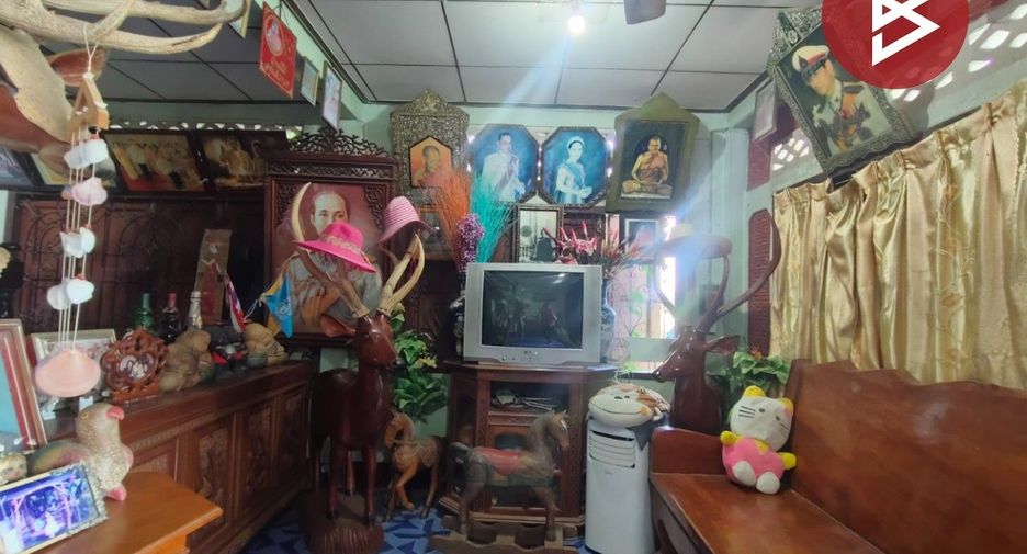 For sale studio house in Mueang Uttaradit, Uttaradit