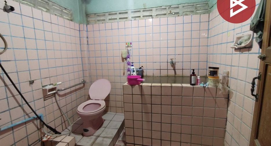 For sale studio house in Mueang Uttaradit, Uttaradit