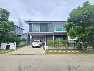 À vendre 4 chambres maison à Phra Samut Chedi, Samut Prakan