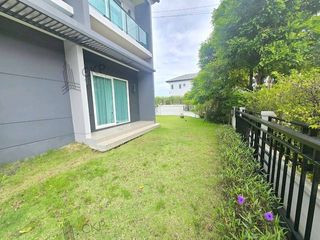 À vendre 4 chambres maison à Phra Samut Chedi, Samut Prakan