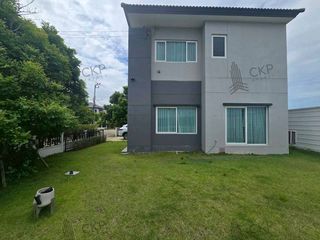 À vendre 4 chambres maison à Phra Samut Chedi, Samut Prakan