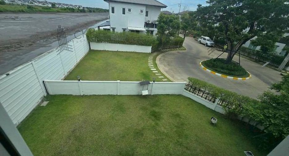 For sale 4 bedrooms house in Phra Samut Chedi, Samut Prakan