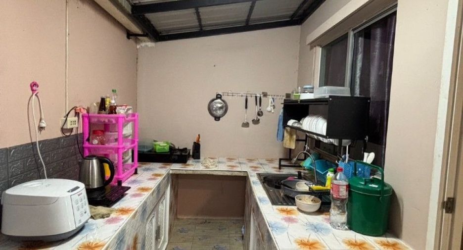 Haus zum Kauf mit 3 Zimmer in Nong Chok, Bangkok