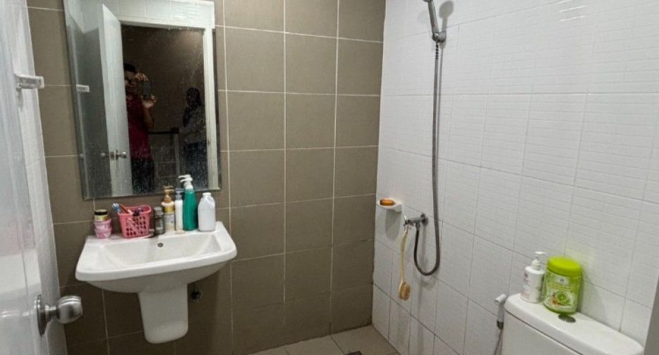 Haus zum Kauf mit 3 Zimmer in Nong Chok, Bangkok