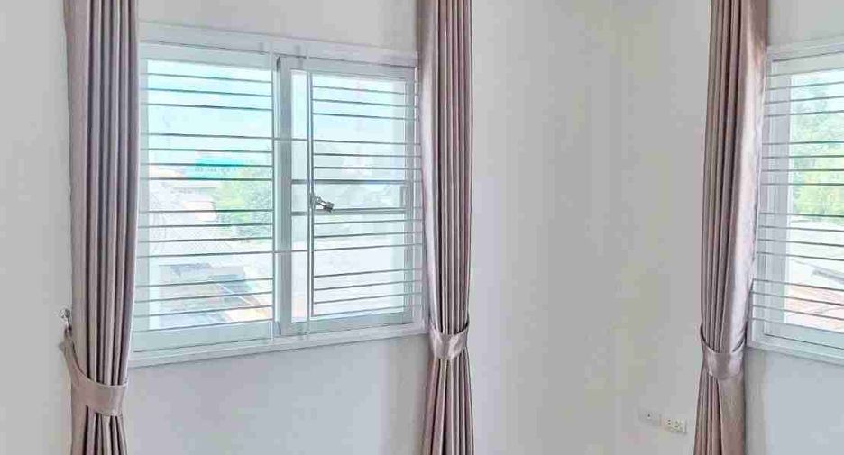 Casa en venta de 3 habitaciones en Prawet, Bangkok