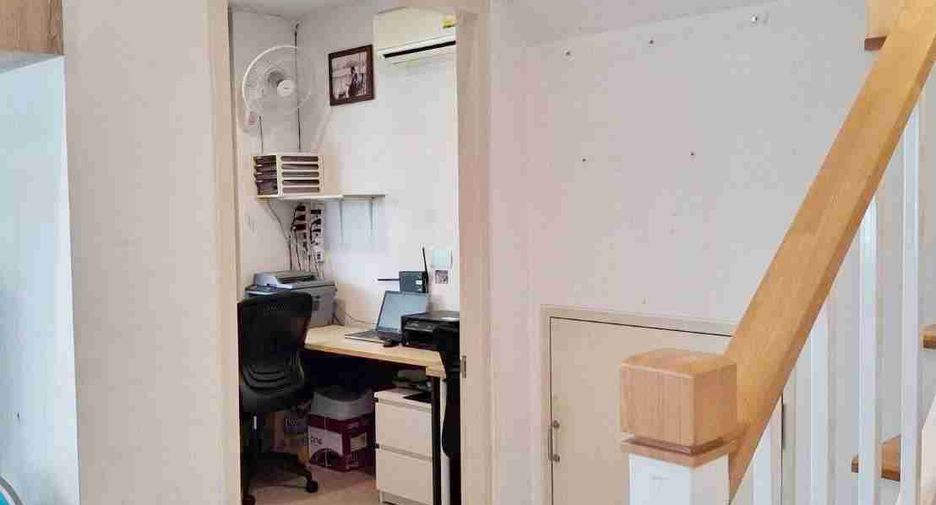 Casa en venta de 3 habitaciones en Prawet, Bangkok