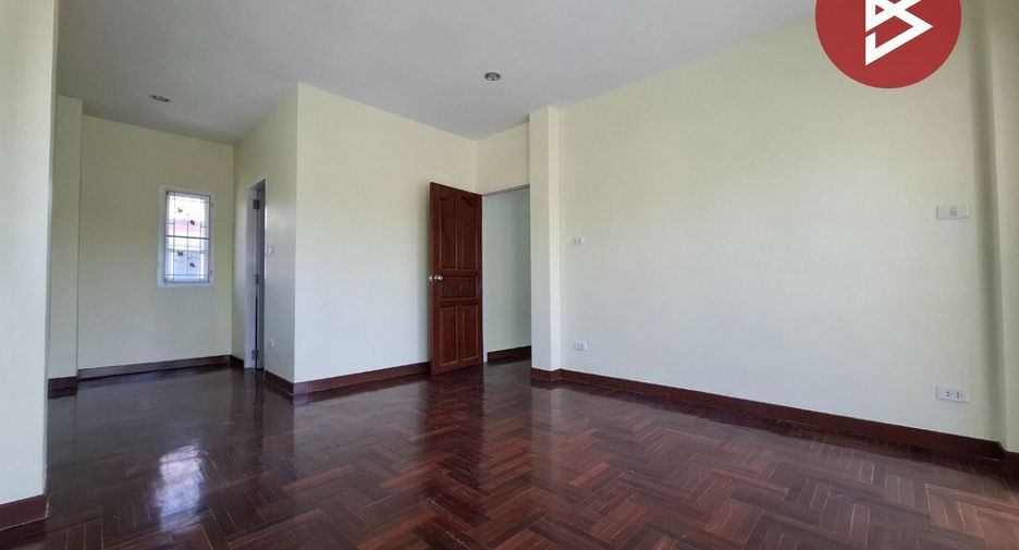 For sale 3 bedrooms house in Mueang Samut Sakhon, Samut Sakhon