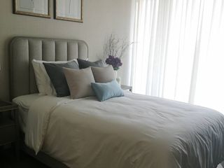 For rent 2 bedrooms condo in Pathum Wan, Bangkok