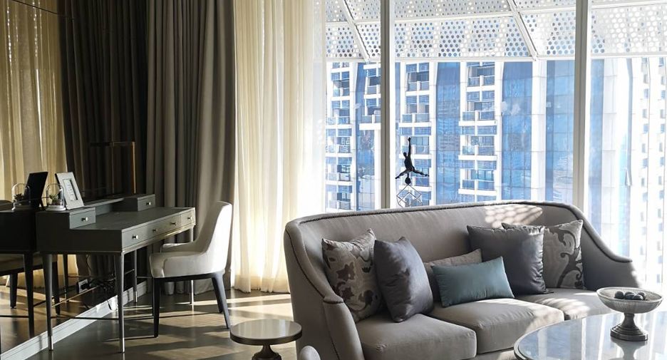 For rent 2 bedrooms condo in Pathum Wan, Bangkok