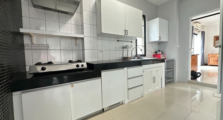 For rent 3 bedrooms house in Bang Phli, Samut Prakan
