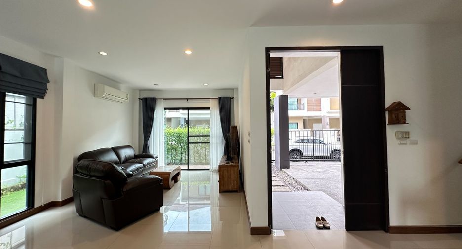 For rent 3 bedrooms house in Bang Phli, Samut Prakan