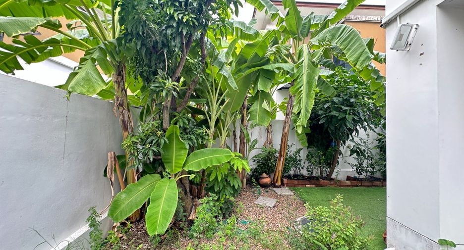 For rent 3 bedrooms house in Bang Phli, Samut Prakan