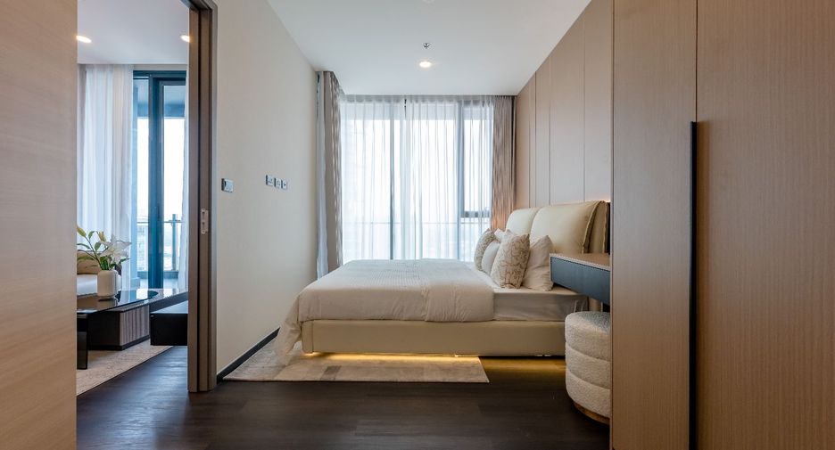 For sale 1 bed condo in Yan Nawa, Bangkok