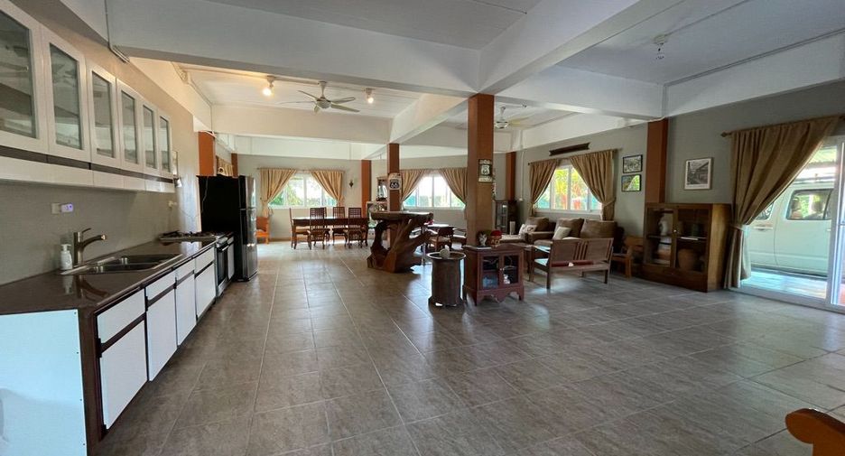 For sale 5 bedrooms house in Mae Rim, Chiang Mai