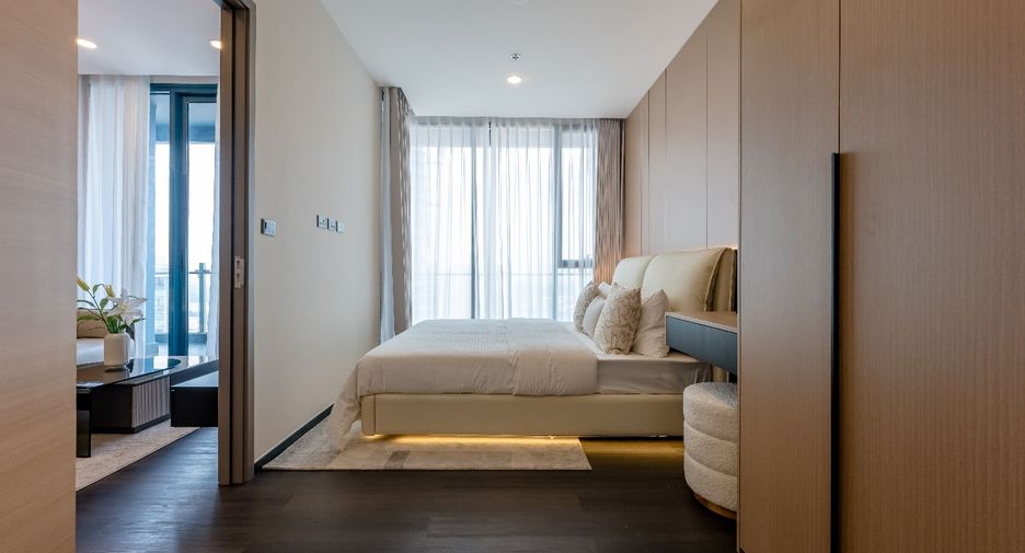 For sale 2 bedrooms condo in Yan Nawa, Bangkok