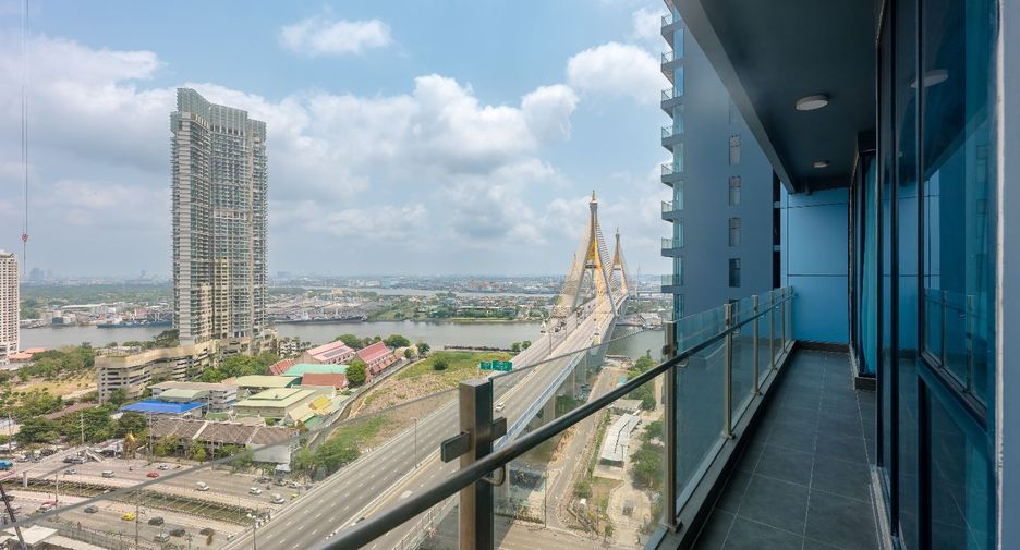 For sale 2 bedrooms condo in Yan Nawa, Bangkok