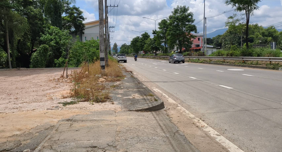 出售 土地 在 Saraphi, Chiang Mai