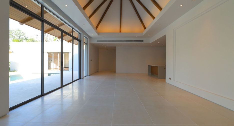 For sale 4 ベッドルーム villa in Thalang, Phuket