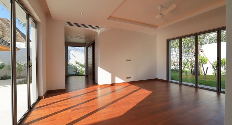 For sale 4 ベッドルーム villa in Thalang, Phuket