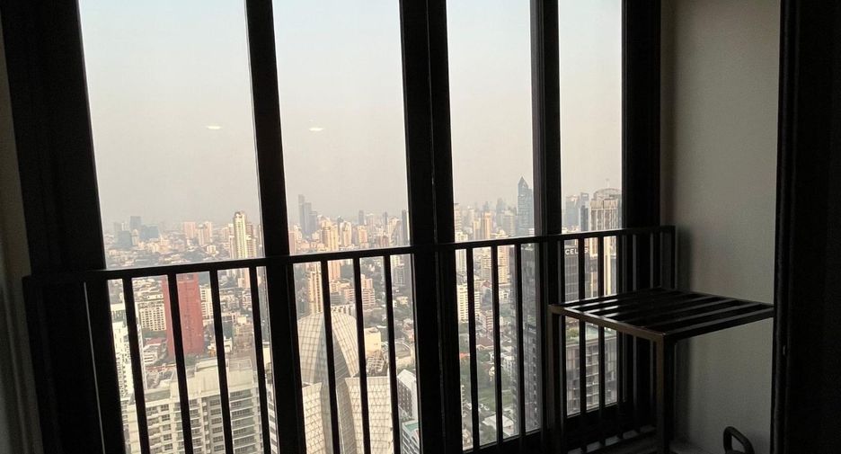 For rent and for sale 2 bedrooms condo in Khlong Toei, Bangkok