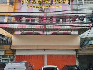Local comercial en venta de 6 habitaciones en Bang Kruai, Nonthaburi