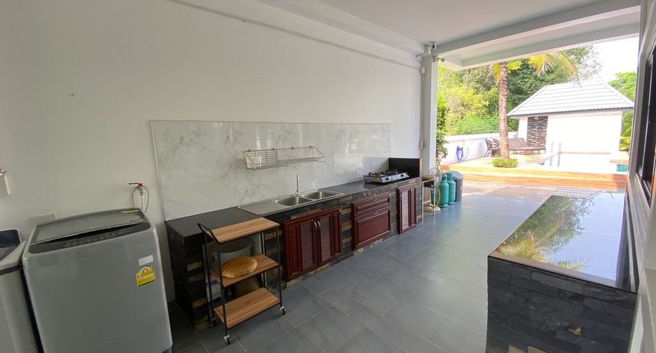 For sale 5 ベッドルーム house in San Sai, Chiang Mai