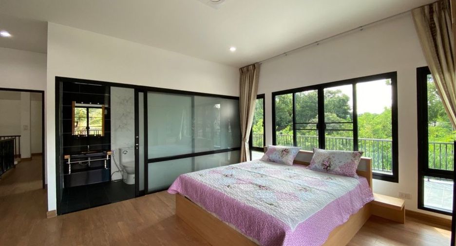 For sale 5 ベッドルーム house in San Sai, Chiang Mai