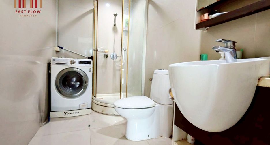 Wohnung zum Kauf mit 2 Zimmer in Bang Kapi, Bangkok
