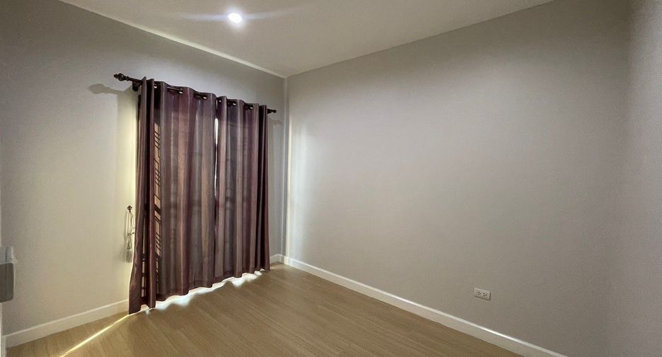 For rent and for sale 3 bedrooms house in Prawet, Bangkok