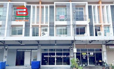 For sale 3 bedrooms retail Space in Lam Luk Ka, Pathum Thani