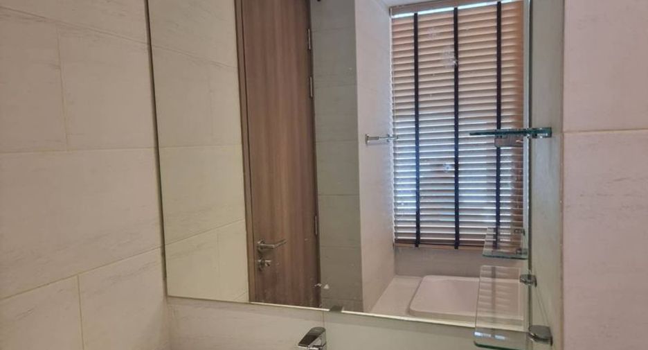 For sale 1 bed condo in Si Racha, Chonburi