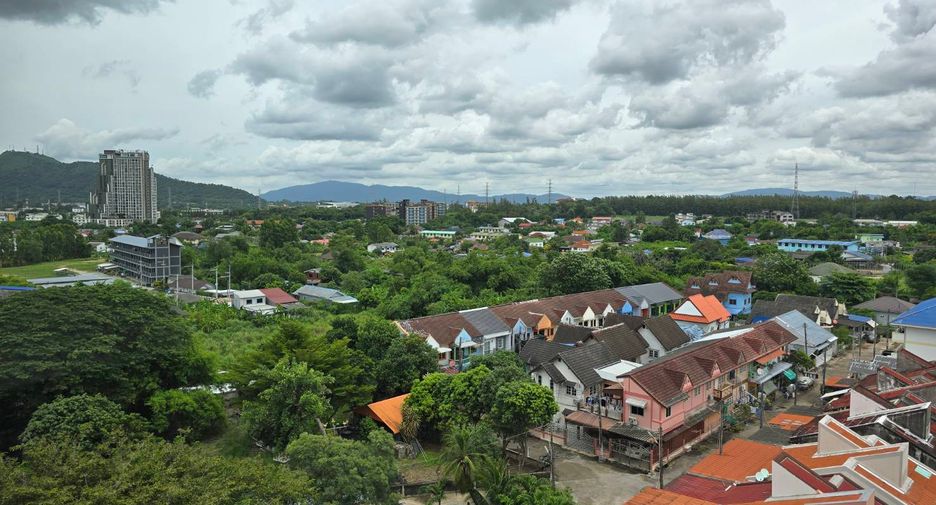 Condo en venta de 1 habitaciones en Si Racha, Chonburi