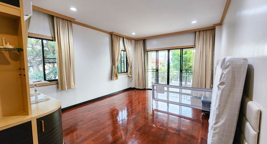 À vendre 5 chambres maison à Phra Pradaeng, Samut Prakan