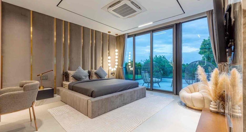 Villa zum Kauf mit 7 Zimmer in Sattahip, Chonburi